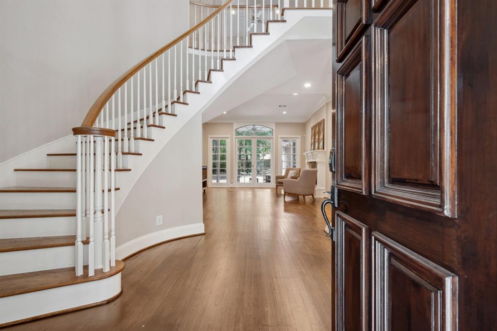 12126 Oak Park Drive, Houston, Texas image 5