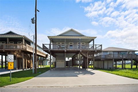 A home in Crystal Beach