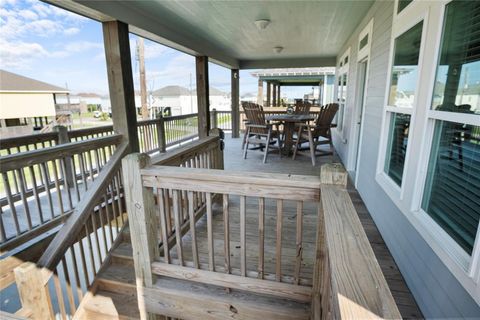 A home in Crystal Beach