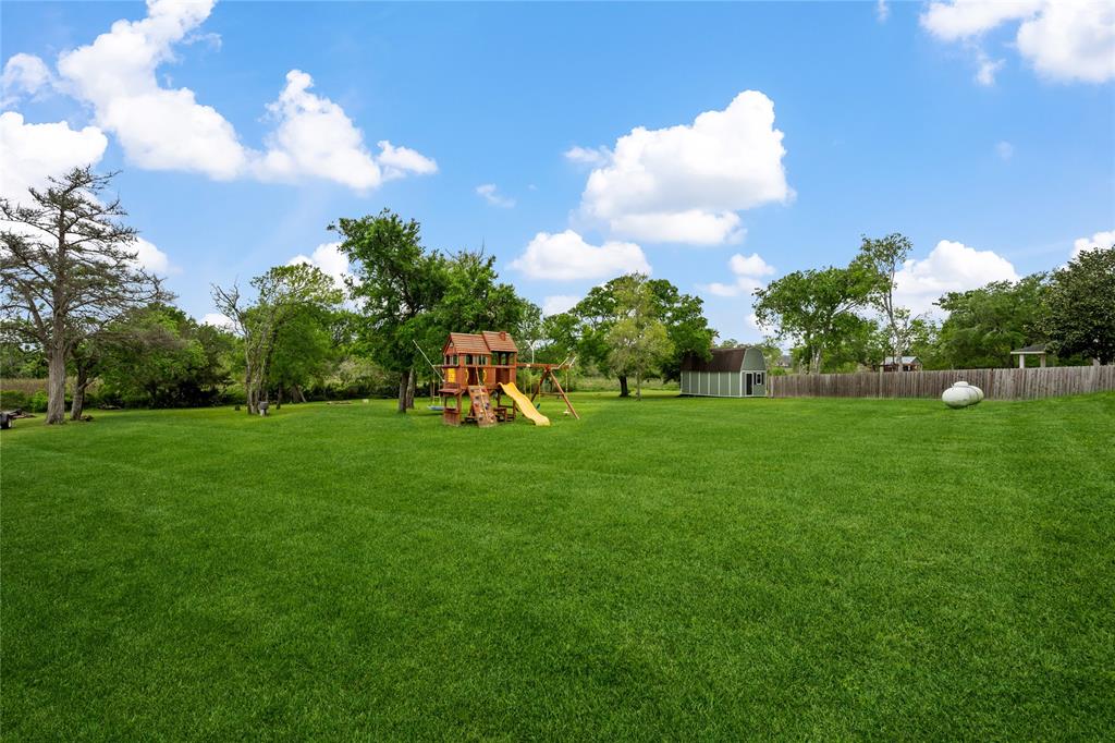 1810 Bayou Breeze Drive, Baytown, Texas image 21