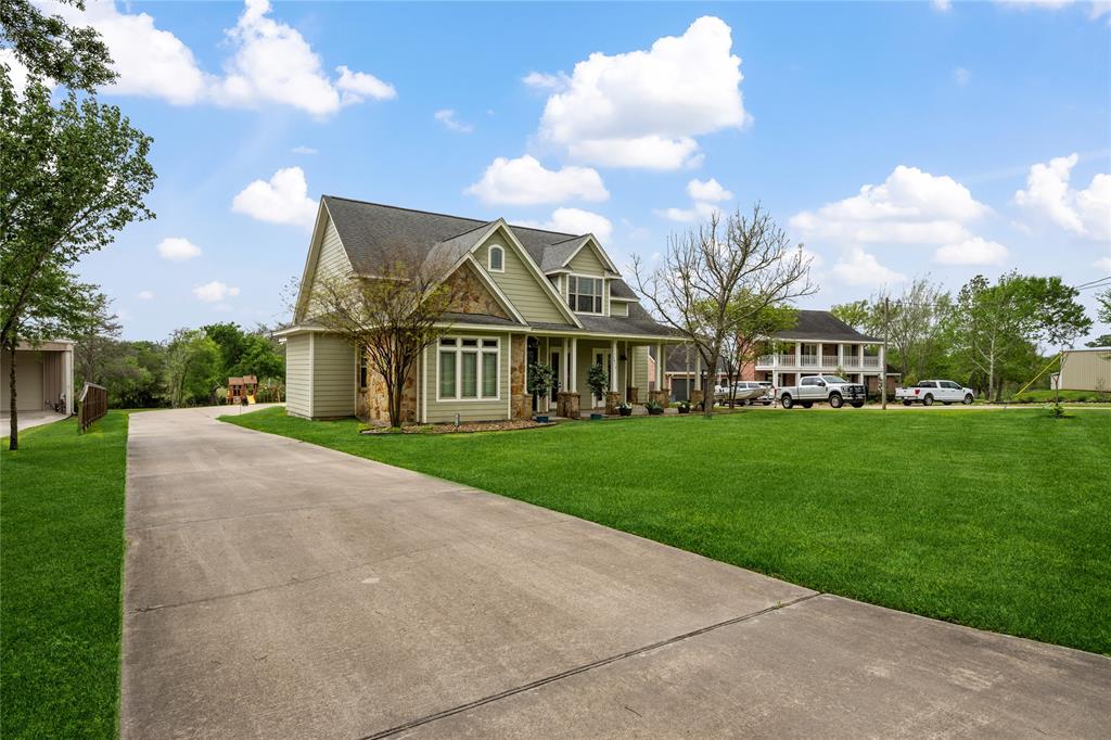 1810 Bayou Breeze Drive, Baytown, Texas image 2