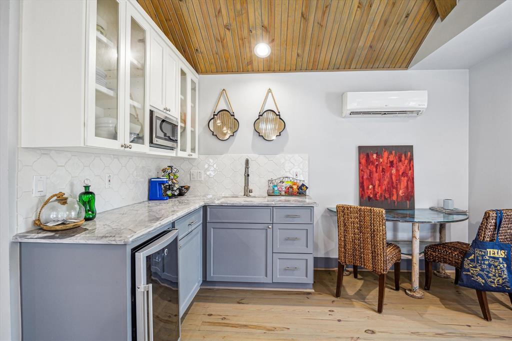 519 E 9th Street, Houston, Texas image 31