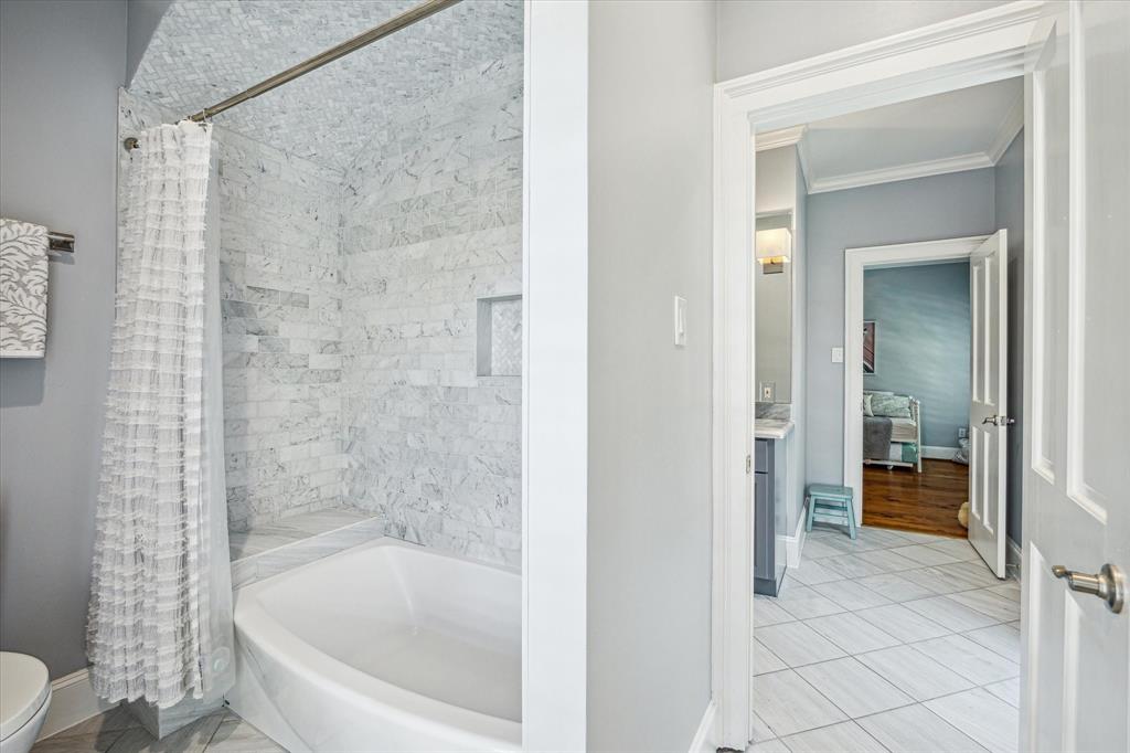 519 E 9th Street, Houston, Texas image 24