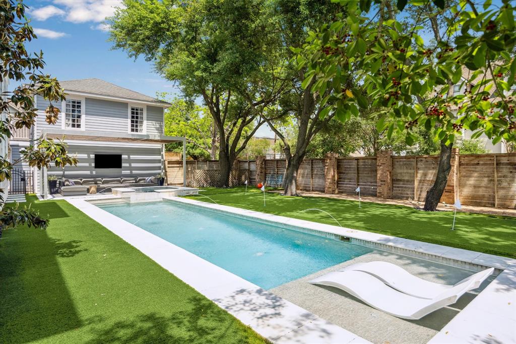 519 E 9th Street, Houston, Texas image 35