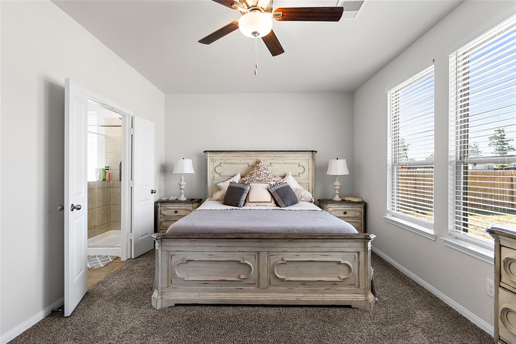 12242 N Chestnut Hills Drive, Conroe, Texas image 11