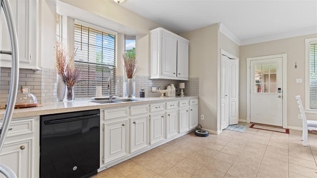 2110 Shadow Bay Circle, League City, Texas image 14