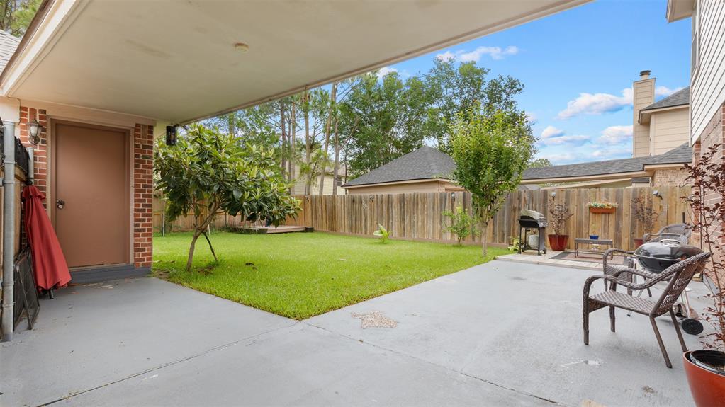 2110 Shadow Bay Circle, League City, Texas image 9