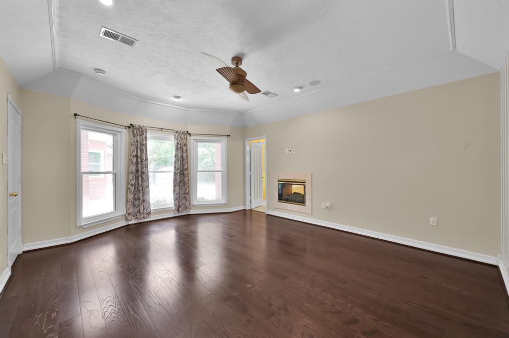 1807 Carriage Hills Boulevard, Conroe, Texas image 22