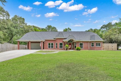 1807 Carriage Hills Boulevard Conroe TX 77384