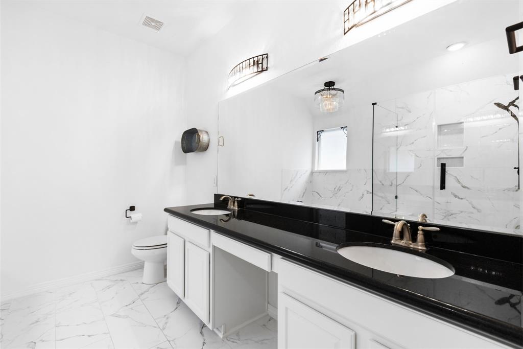 1172 W 17th Street, Houston, Texas image 19