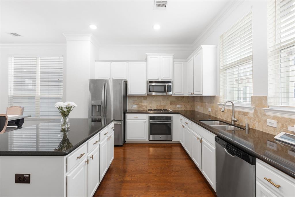 1172 W 17th Street, Houston, Texas image 4