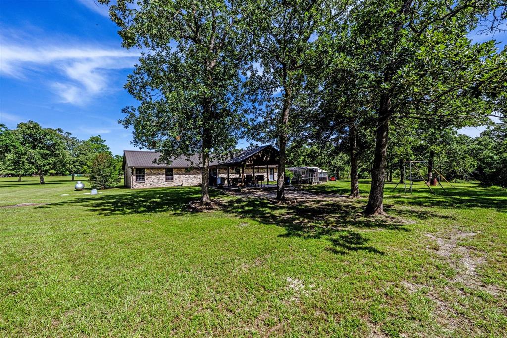 206 William Thomas Road, Huntsville, Texas image 33