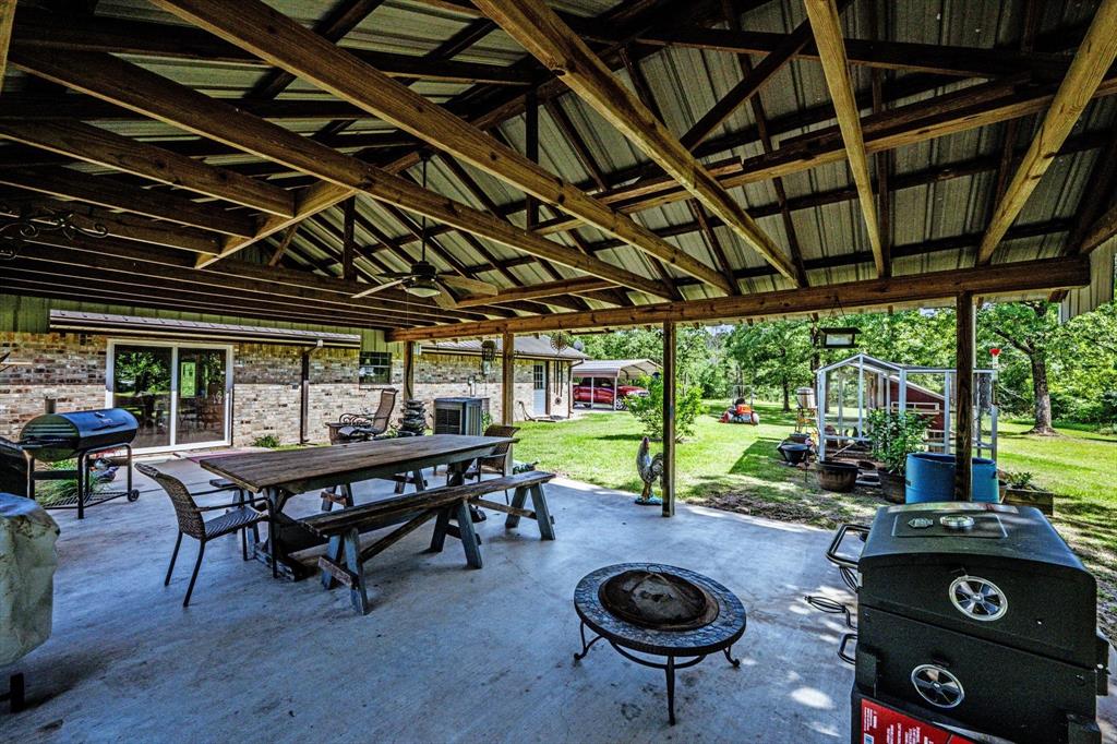 206 William Thomas Road, Huntsville, Texas image 37