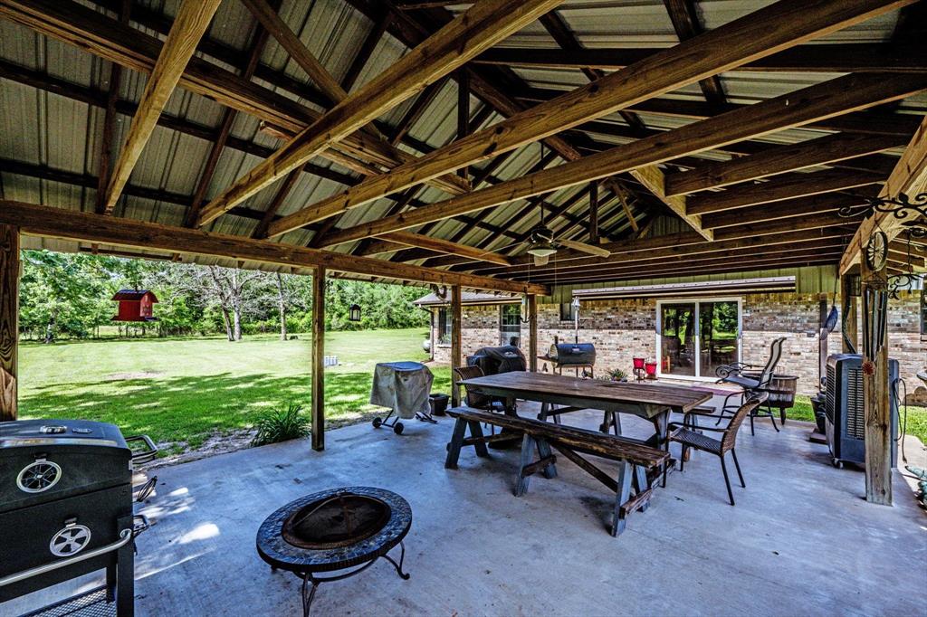 206 William Thomas Road, Huntsville, Texas image 38