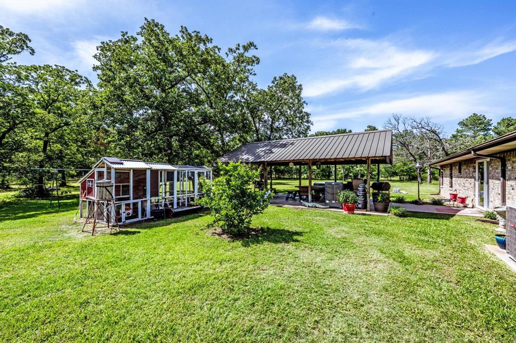 206 William Thomas Road, Huntsville, Texas image 35