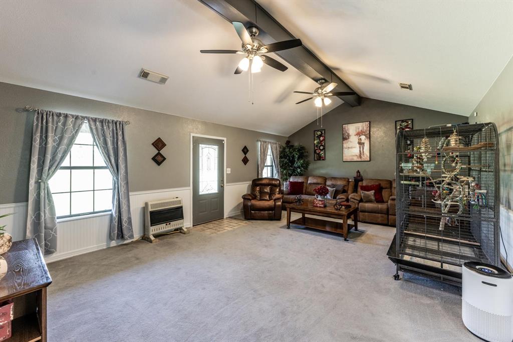 206 William Thomas Road, Huntsville, Texas image 22