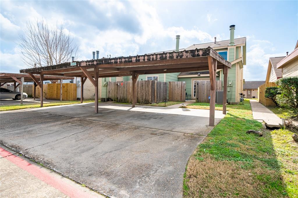 1849 Country Village Boulevard #B, Humble, Texas image 27