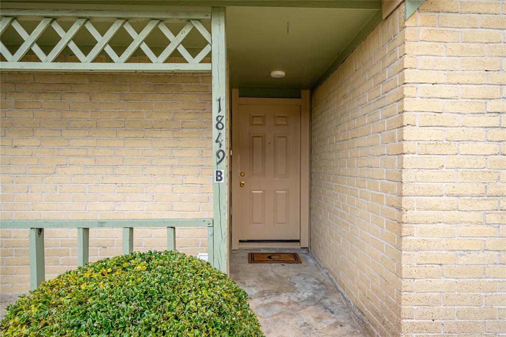 1849 Country Village Boulevard #B, Humble, Texas image 4