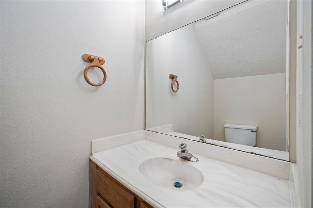 1849 Country Village Boulevard #B, Humble, Texas image 10