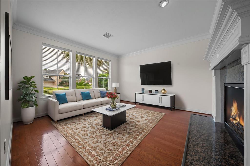 2331 Vinemead Court