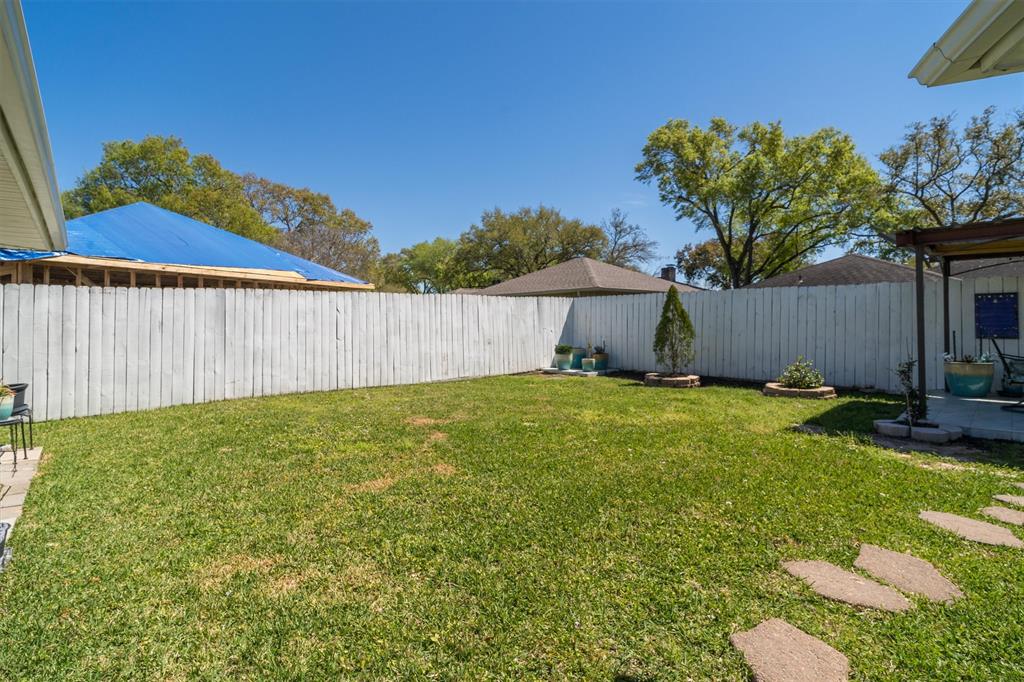 1018 Laurel Valley Drive, Houston, Texas image 25