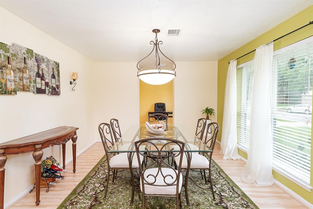 1018 Laurel Valley Drive, Houston, Texas image 7