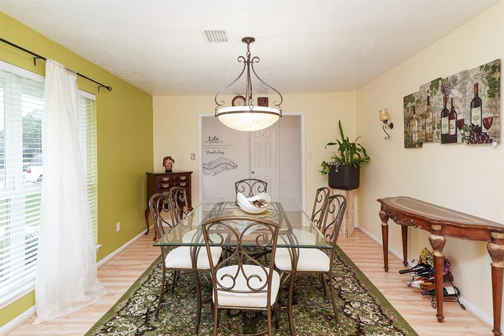 1018 Laurel Valley Drive, Houston, Texas image 8