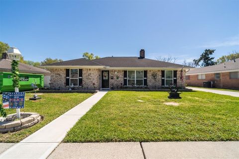 1018 Laurel Valley Drive Houston TX 77062