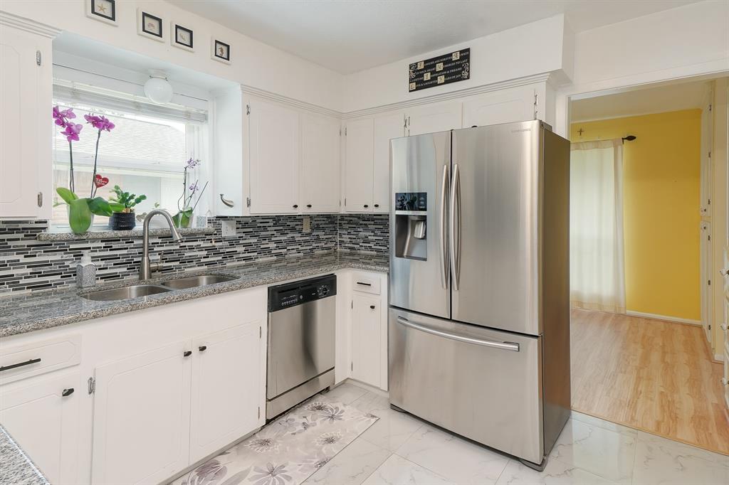 1018 Laurel Valley Drive, Houston, Texas image 14