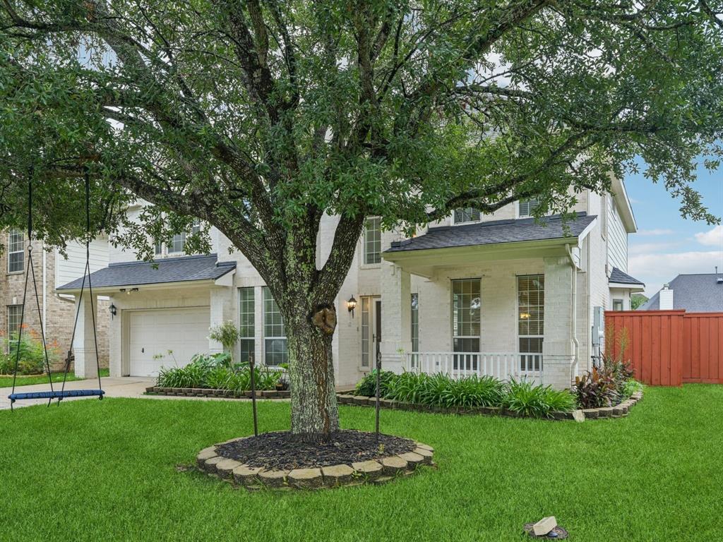 421 White Oak Pointe