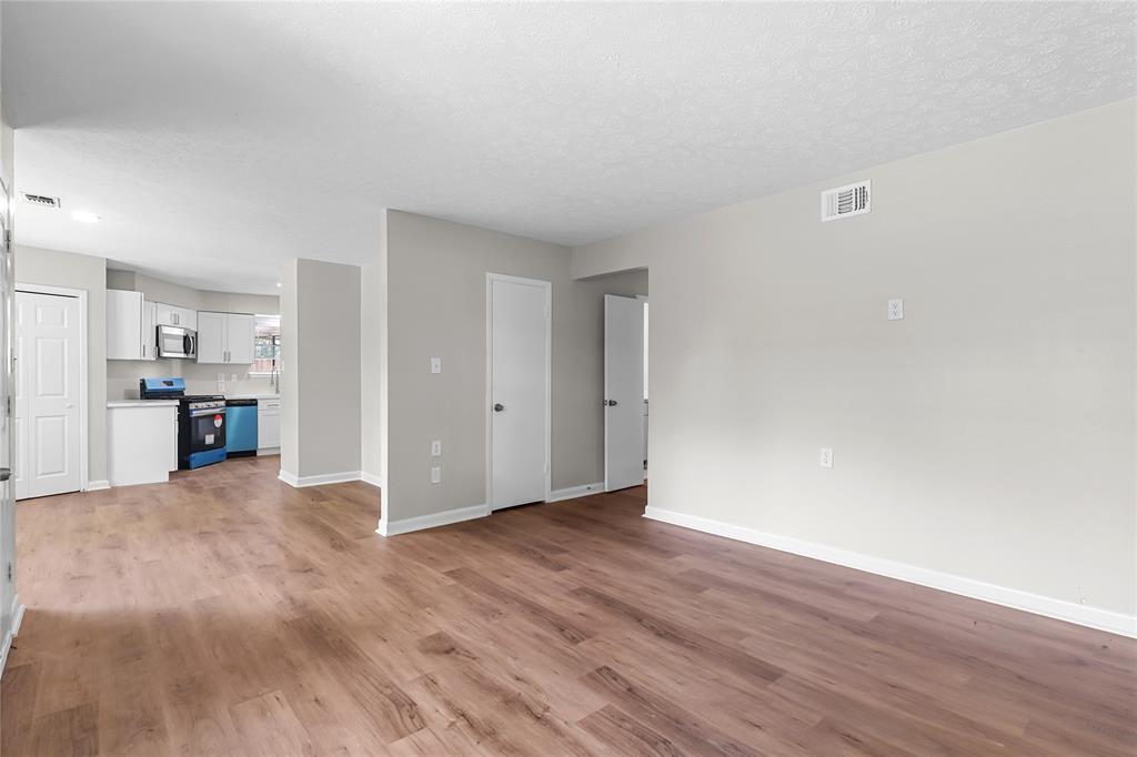 1403 Marilyn Street, Conroe, Texas image 21