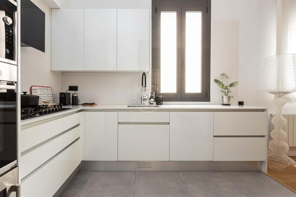 08023, Spain, 4 Bedrooms Bedrooms, ,2 BathroomsBathrooms,Residential,Active,181957