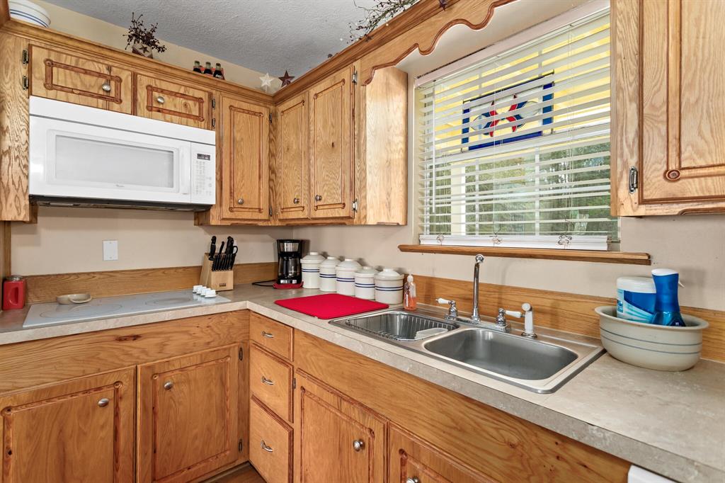 250 County Road 4750, Warren, Texas image 16