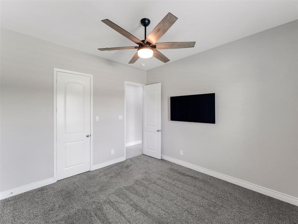 15806 Gibson Grass Court, Spring, Texas image 19