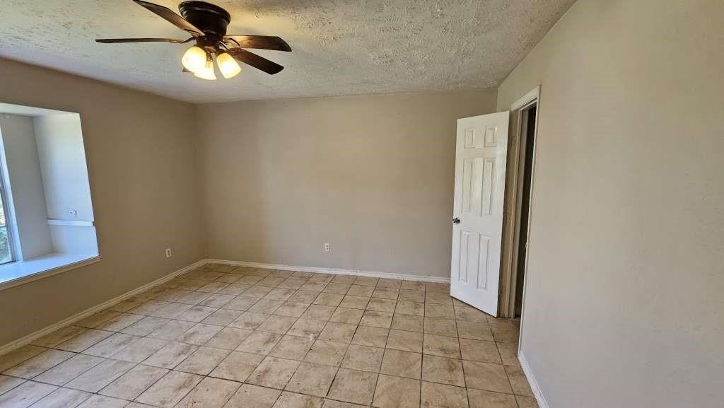 12926 Bamboo Forest Trail, Houston, Texas image 27