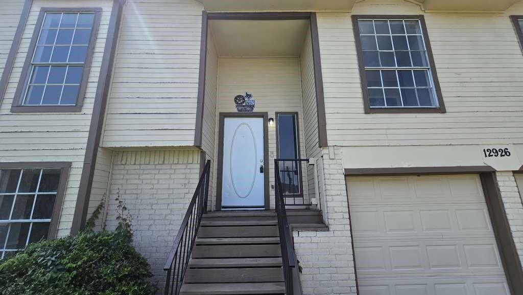 12926 Bamboo Forest Trail, Houston, Texas image 2