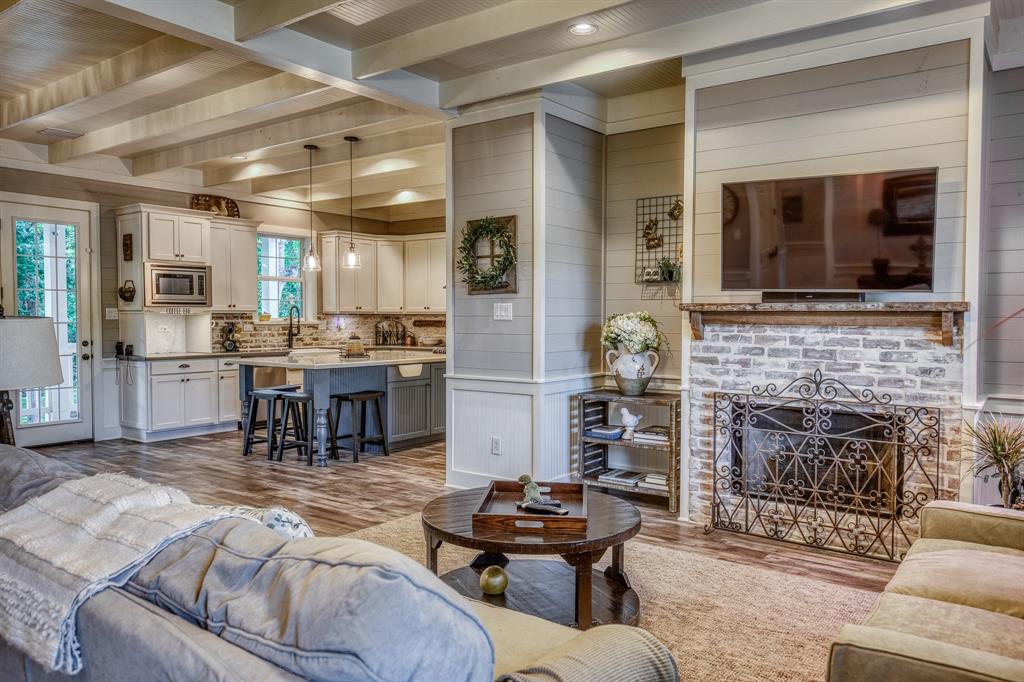 1502 Wiesepape Road, Brenham, Texas image 6