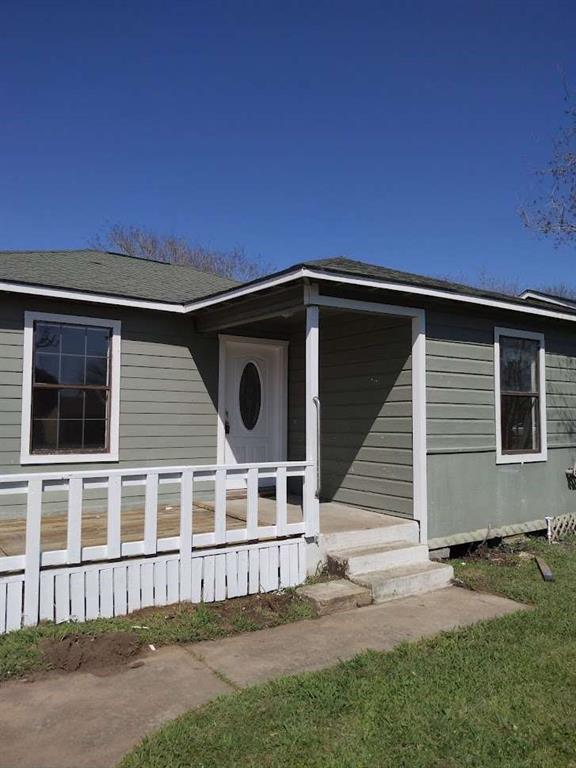 1022 W 8th Street, Freeport, Texas image 2