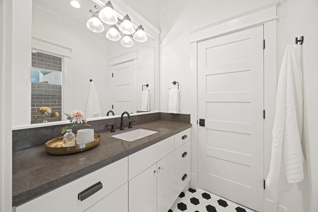 521 W 17th Street, Houston, Texas image 27