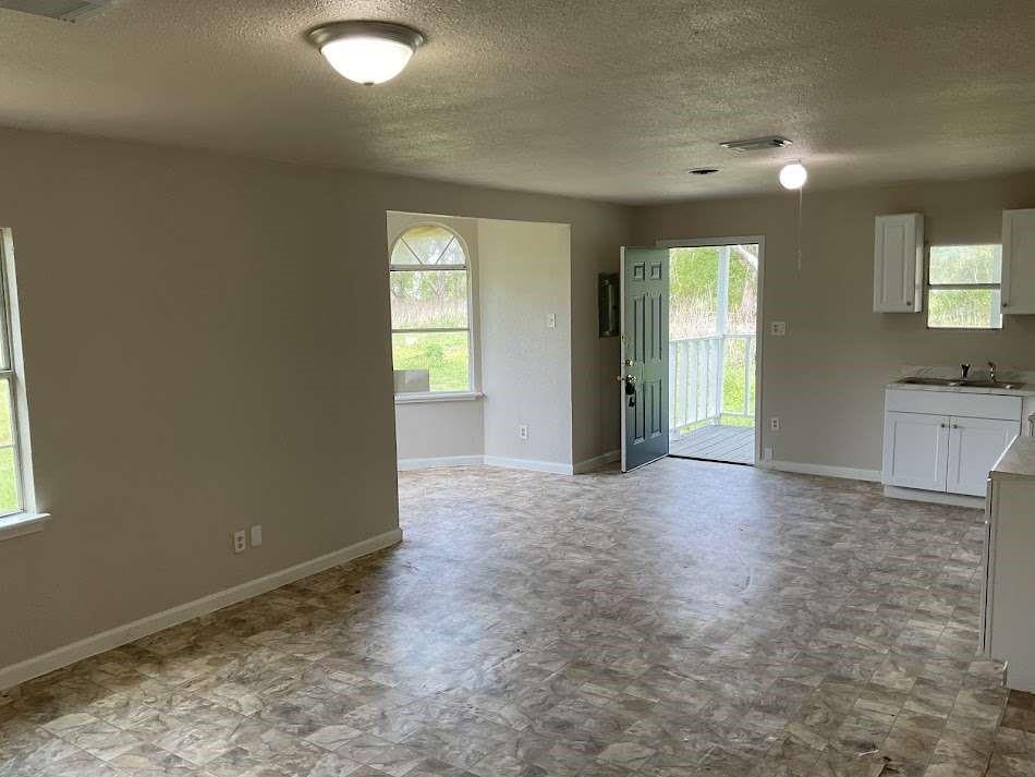 5096 Buck Road, Brazoria, Texas image 3