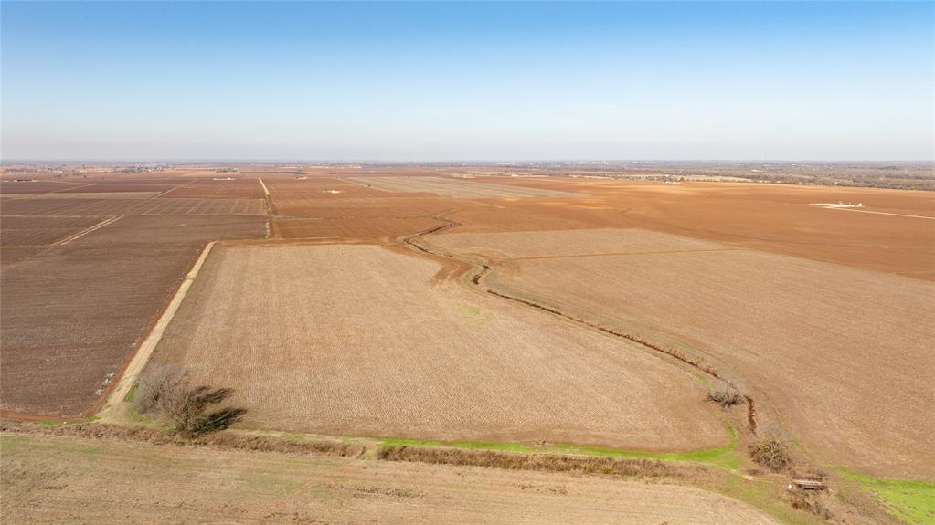 CR 299 County Road 299, Snook, Texas image 4