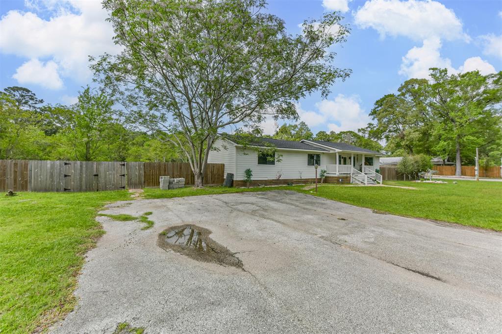 27603 Thomas Road, Huffman, Texas image 1