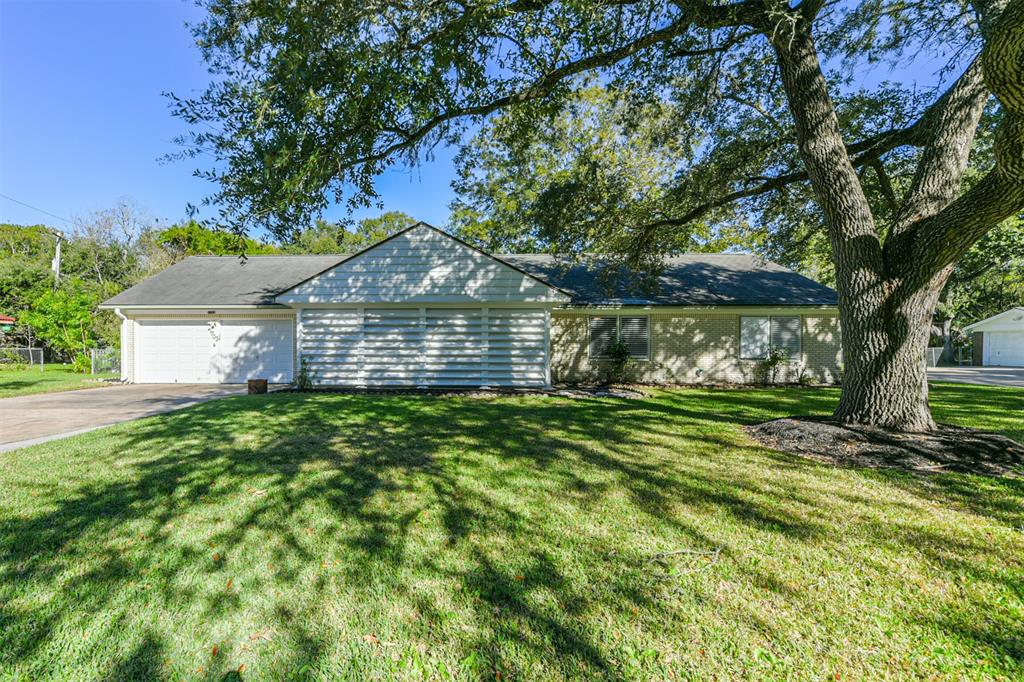 1703 Laurel Street, La Marque, Texas image 1