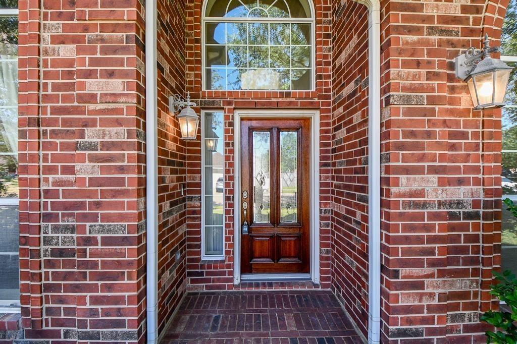 11510 Misty Arch Lane, Cypress, Texas image 3