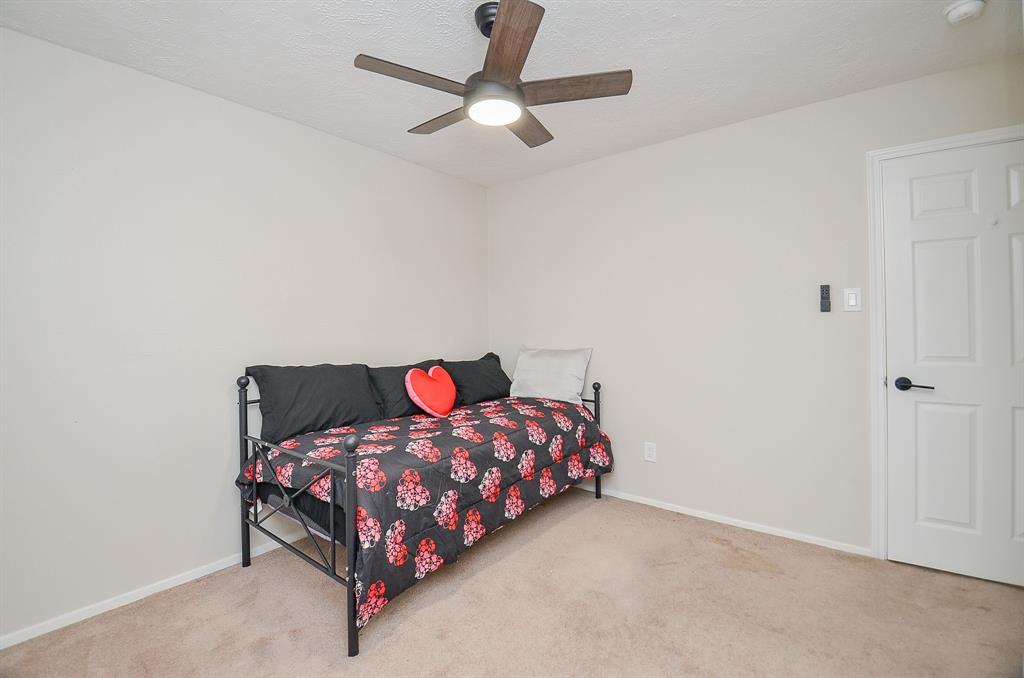 1902 Kings Arms Way, Katy, Texas image 20