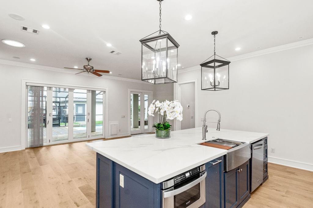 1024 Waverly Street, Houston, Texas image 16