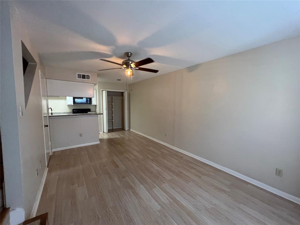 2100 Wilcrest Drive #106, Houston, Texas image 3