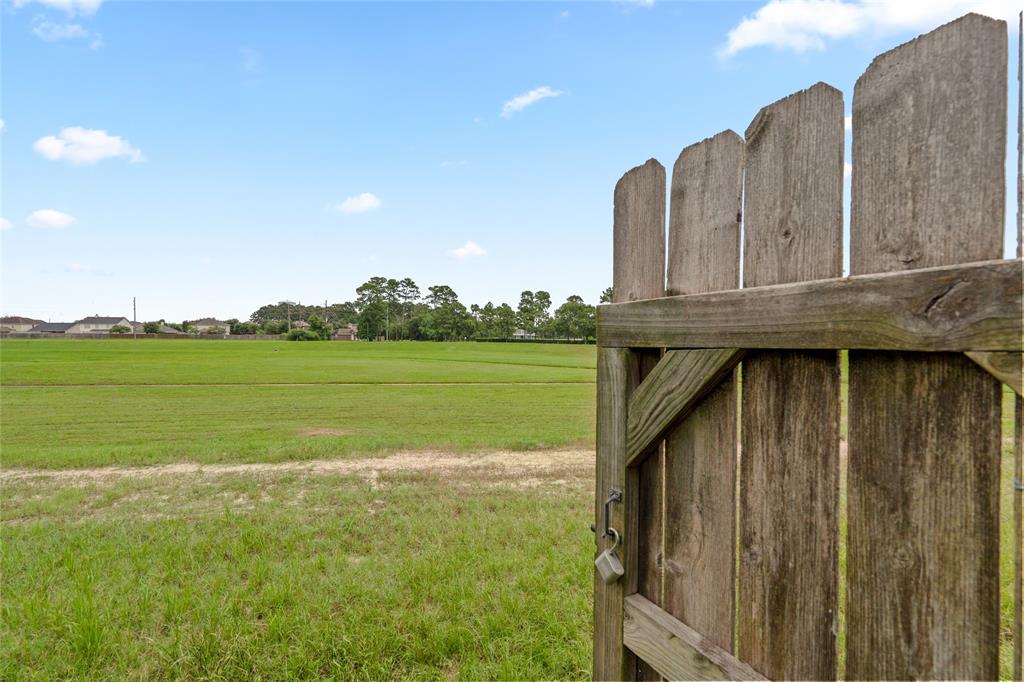5827 Sawyer Bend Lane