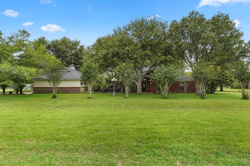 15411 Kitty Hawk Drive, Waller, Texas image 2