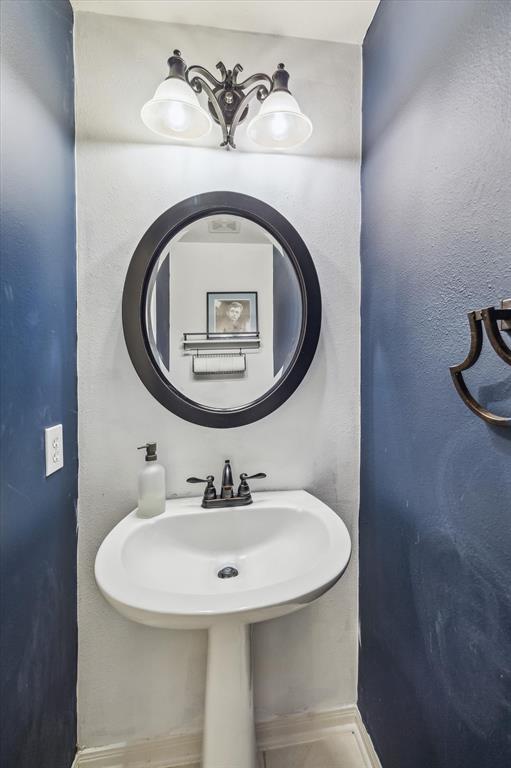 20611 Carmine Oak Court, Humble, Texas image 11